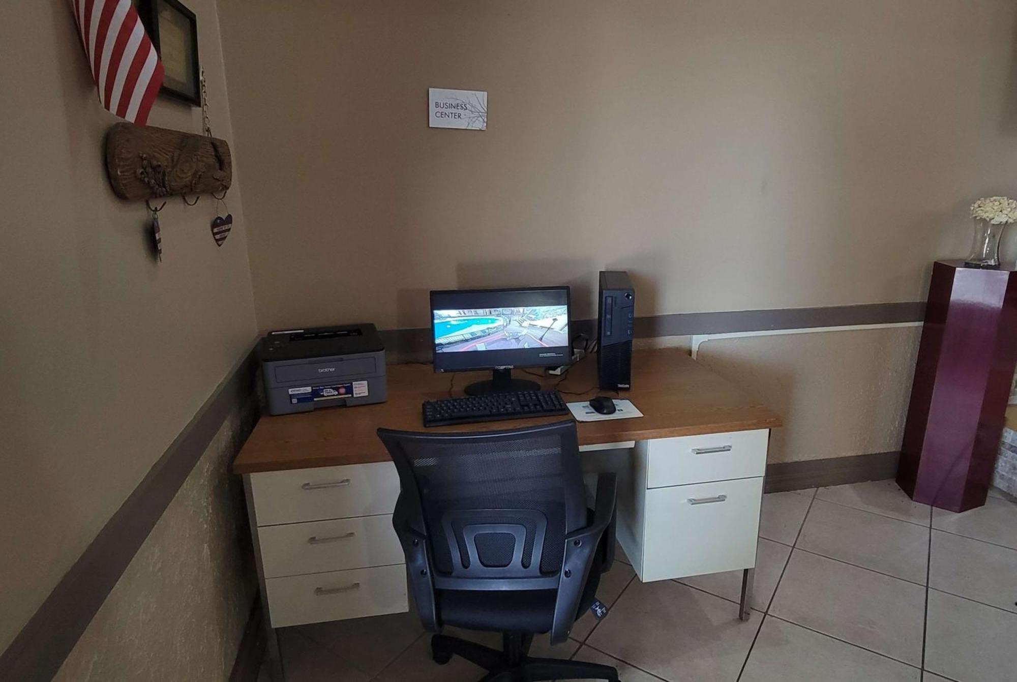 Ramada By Wyndham Mountain Home Ngoại thất bức ảnh